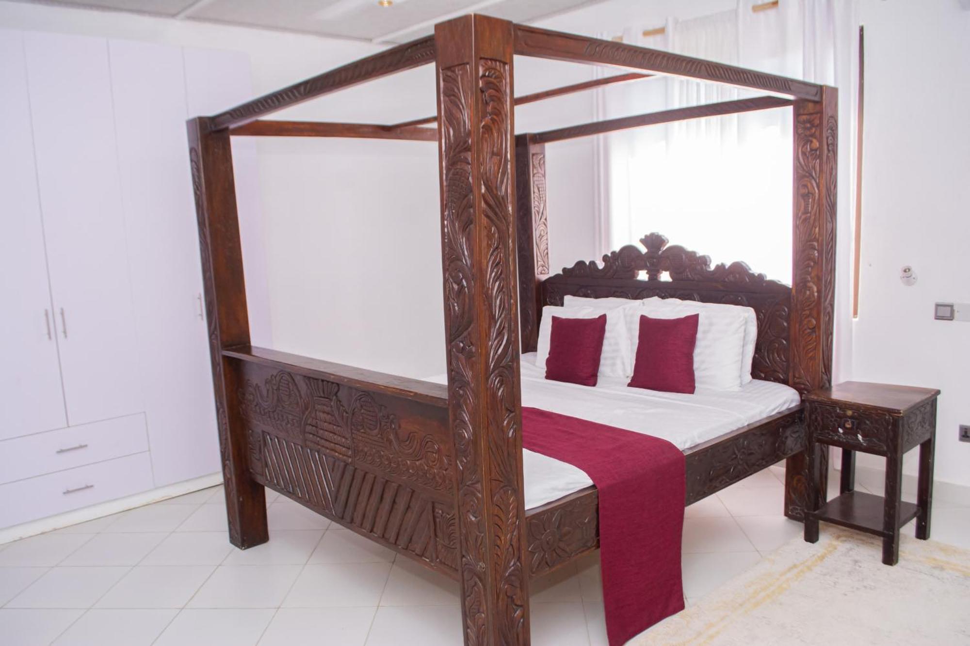 Baali Diani Apartment *